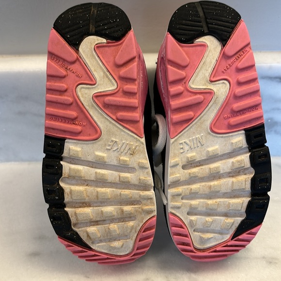 Toddler Nike Air Max - Picture 6 of 6